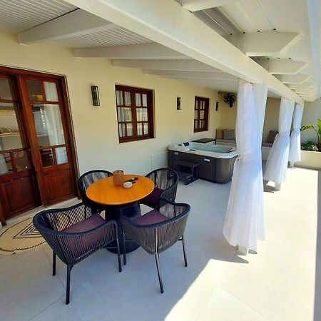 Minares Luxury Suite Rethymno  ภายนอก รูปภาพ