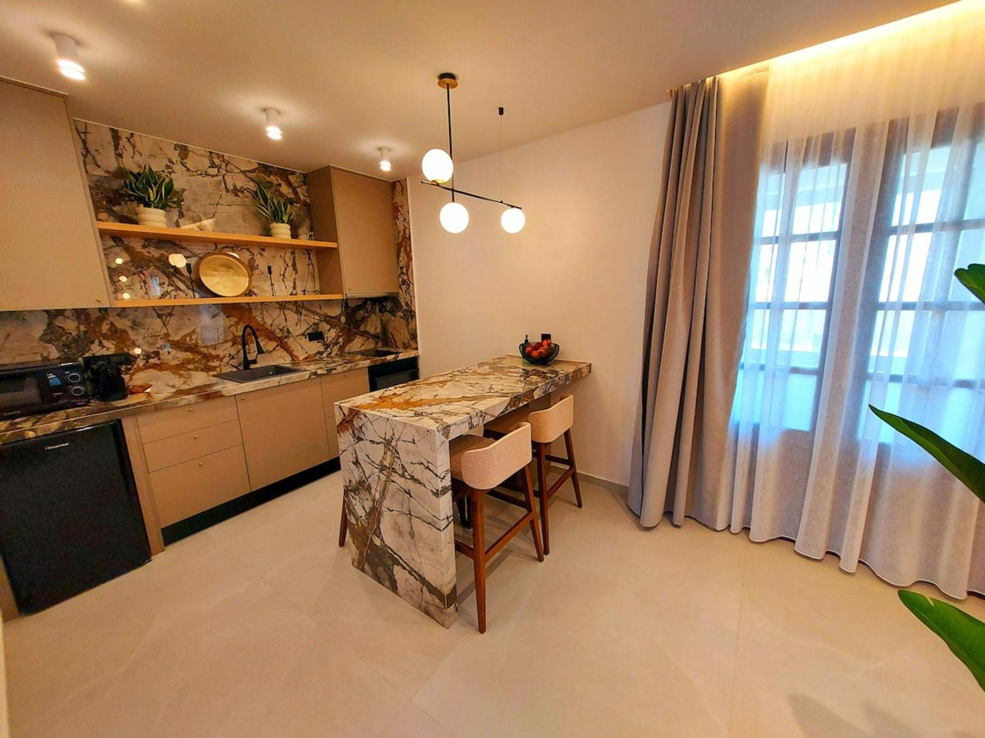 Minares Luxury Suite Rethymno  ภายนอก รูปภาพ